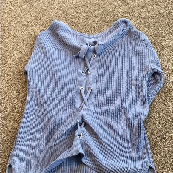 V neck knit sweater - Picture 2 of 2
